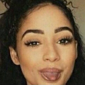 Meet your Posher, Marie